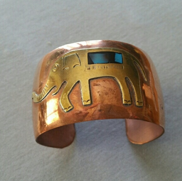 *HP Downtown Chic 1/29* Copper cuff bracelet - Picture 4 of 4