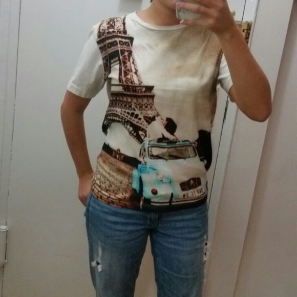 Parisian Graphic Tee (unisex)