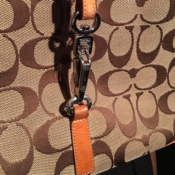 🛍Authentic Coach Hampton - Picture 2 of 4