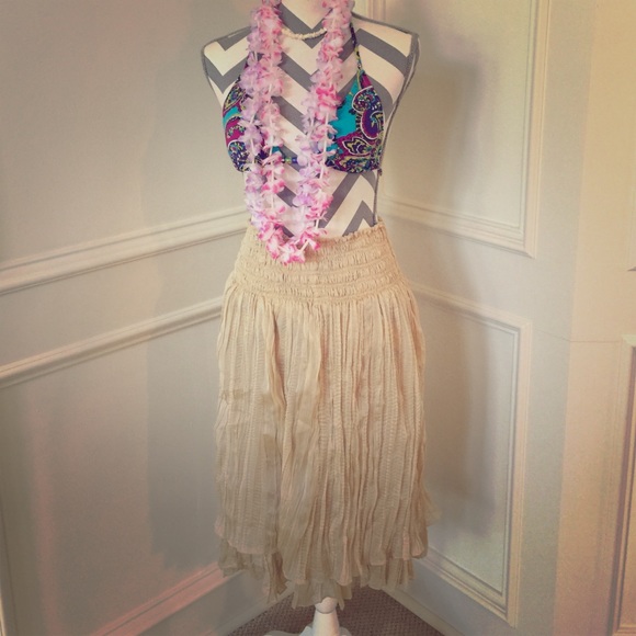 SALE! Final Price! **Costume** skirt/lei's/jewelry