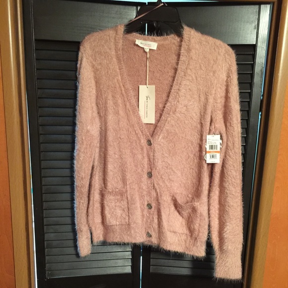 Vince Camuto sweater