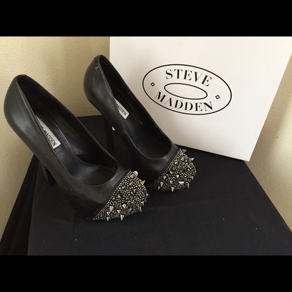 Name: Bananaz Black Leather