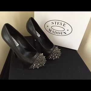 Name: Bananaz Black Leather