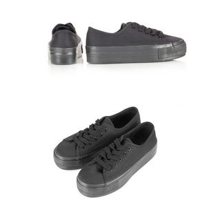 RARE Topshop Black Flatform Sneaker🌟✨