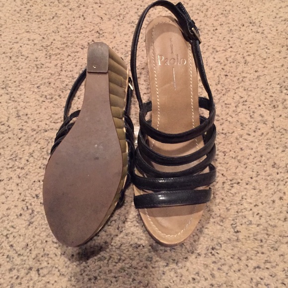 Linea Paolo black patent wedges. Size 7.5. - Picture 3 of 3