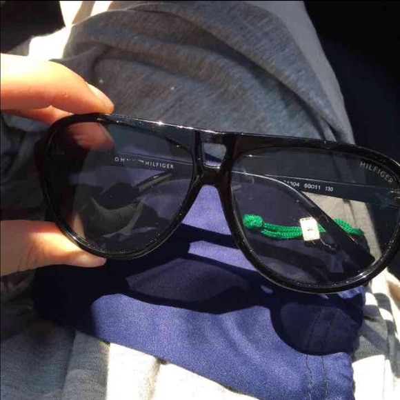 Tommy Hilfiger designer sunglasses black big