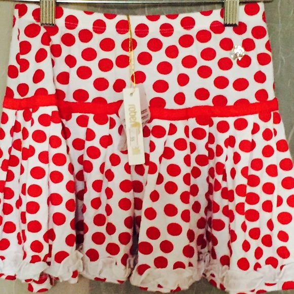 Adorable red and white polka dot skirt