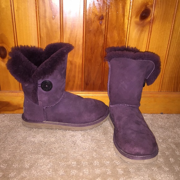 ugg bailey button aster ugg bailey button aster