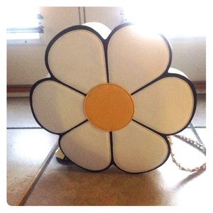 Daisy clutch handbag