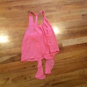 Pink tank top