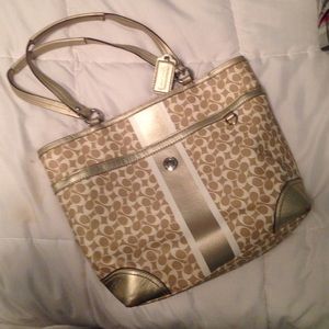 Coach tote