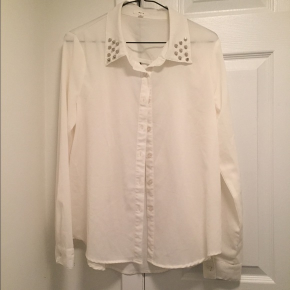 NWT white button down top - Picture 1 of 4