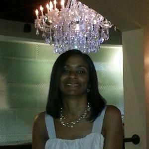 Meet your Posher, Debra