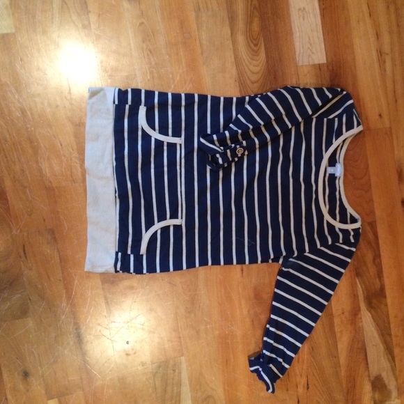 Stripped top