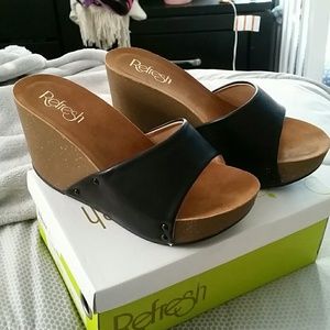 Brand new Comfy sandal