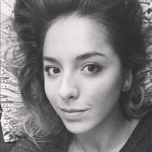 Meet your Posher, Elly