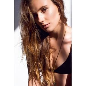 Meet your Posher, Amanda rose