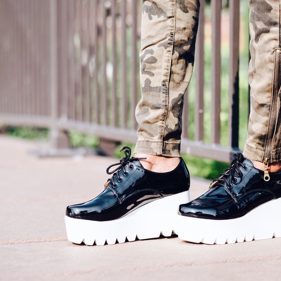 Qupid Shoes - Patent Leather Creepers