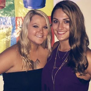 Meet your Posher, Ali