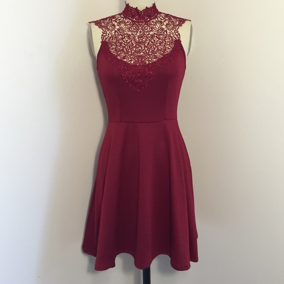 Dresses & Skirts - Elegant Maroon Dress with Lace Neck