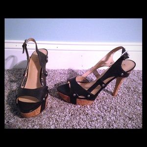 Guess studded black heel with cork heel