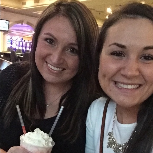 Meet your Posher, Shannon - Picture 3 of 3