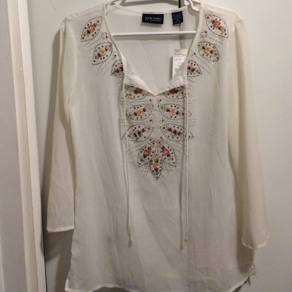 Peasant Boho sheer top - Picture 4 of 4
