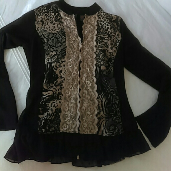❎SOLD❎Beautiful black /animal print