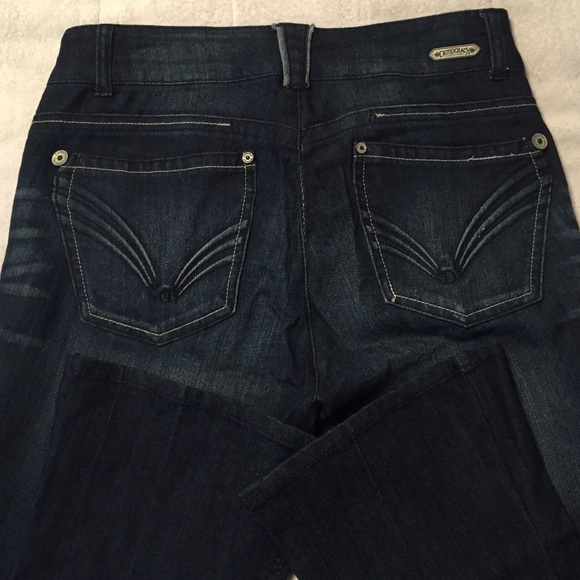 Democracy classy jeans💁🏻