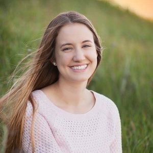 Meet your Posher, Emilee