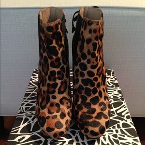Diane Von Furstenberg Ciara Booties