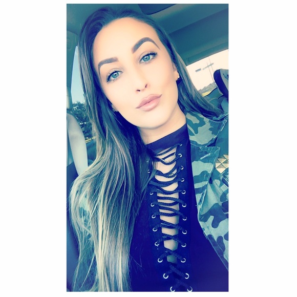 Meet your Posher, Chelsea - Picture 3 of 4