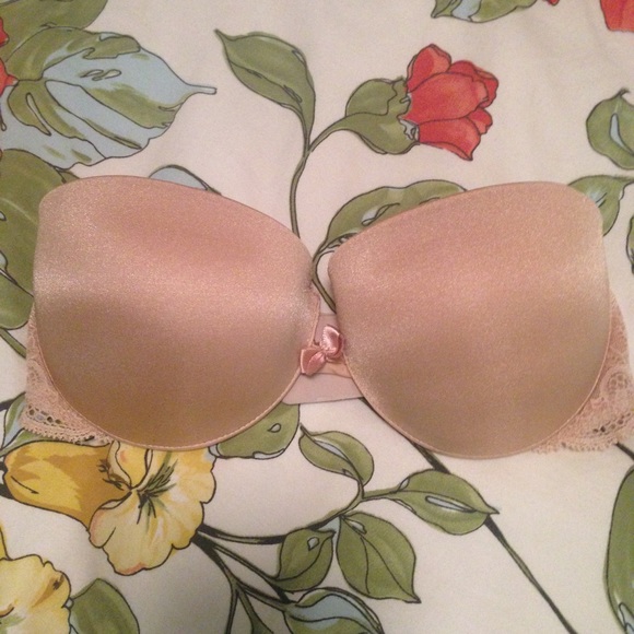 Victoria Secret Angels stapless bra