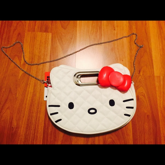 Hello Kitty purse white NWT