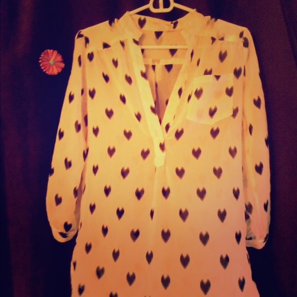 Long sleeve heart blouse