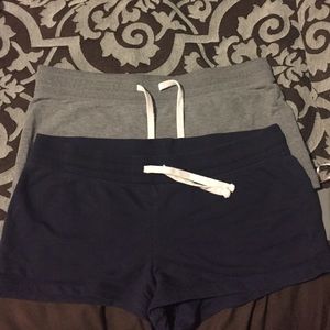 Bundle of two shorts