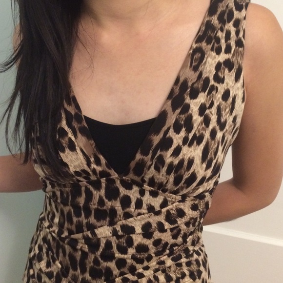 Dress - Picture 4 of 4