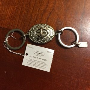 Coach EMB turn valet key chain