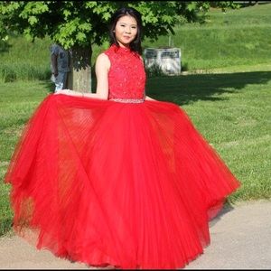 Red Sherri Hill High Neck Prom Dress