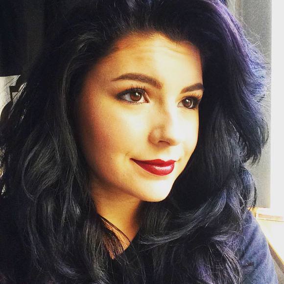 Meet your Posher, Jessica