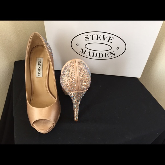 Name: Glayy- R Gold Satin - Picture 1 of 2