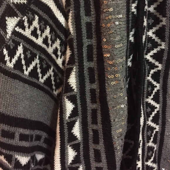 Patterned sweater - Picture 2 of 3