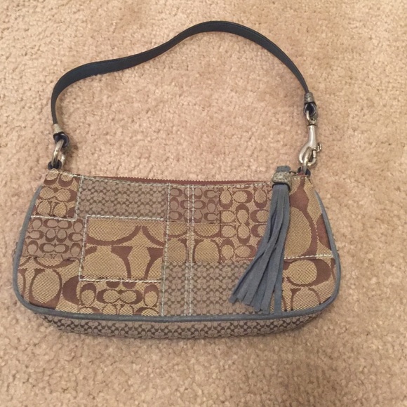 Coach shoulder bag - Picture 1 of 2