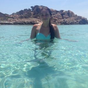 Meet your Posher, Alessandra