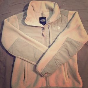 XS Northface Jacket in used condition.