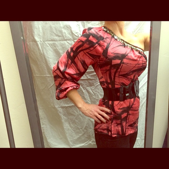 Bebe Silk One sleeve orange/black blouse
