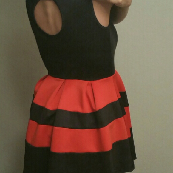 SOLD - Picture 3 of 3