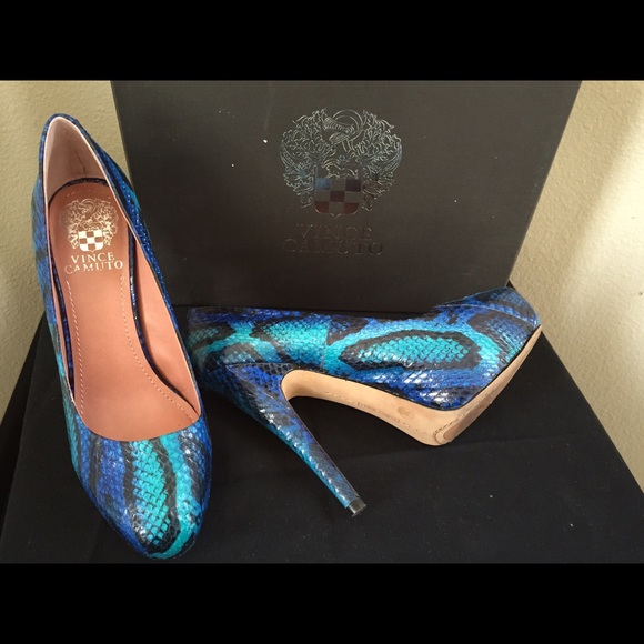 Heels - Picture 1 of 1