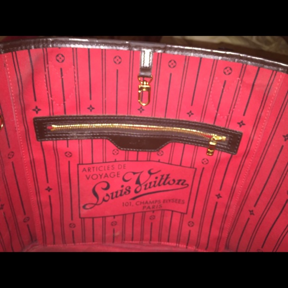 SOLD - Picture 2 of 3