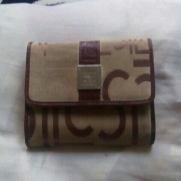 Liz Clairborne Wallet